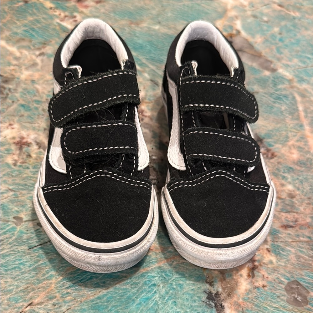 Kids Vans Velcro Sneakers